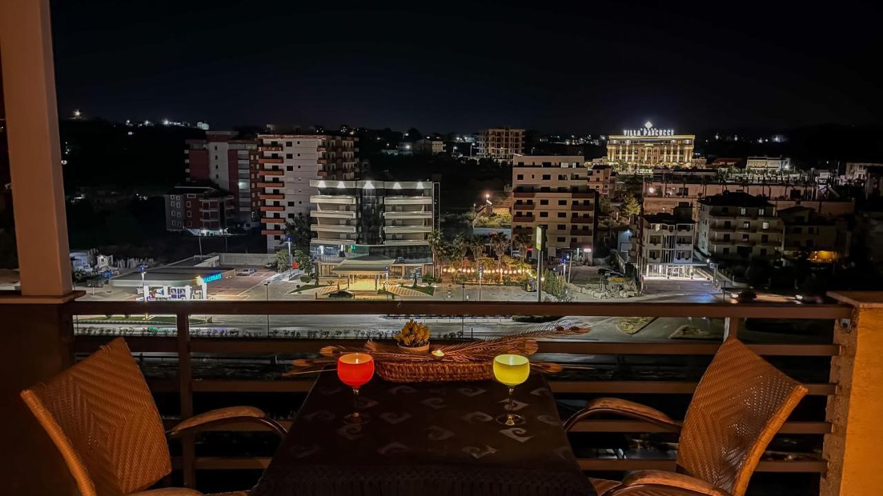 Rooftop Apartments Durrës 外观 照片
