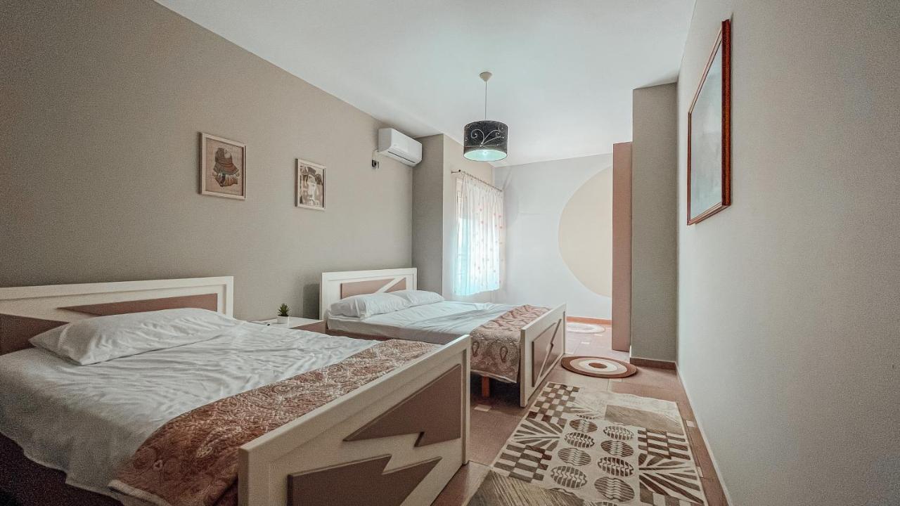Rooftop Apartments Durrës 外观 照片