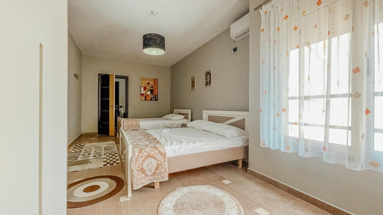 Rooftop Apartments Durrës 外观 照片