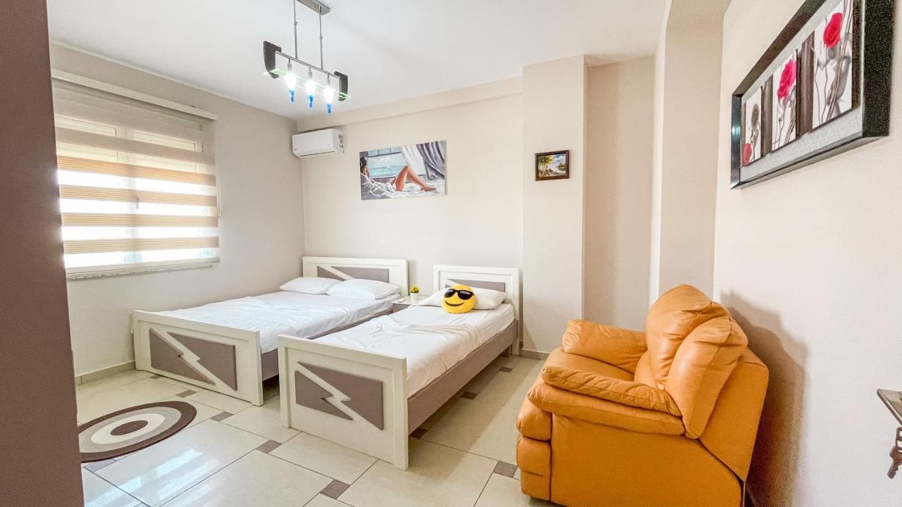 Rooftop Apartments Durrës 外观 照片