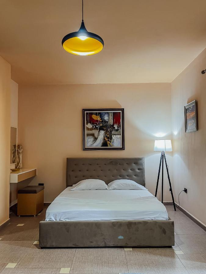 Rooftop Apartments Durrës 外观 照片